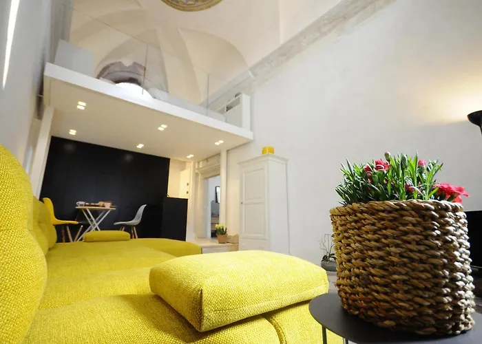 Holliday Charming Home